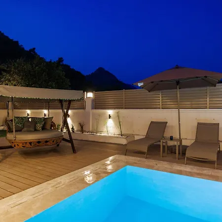 Villa Veranda House Goecek *